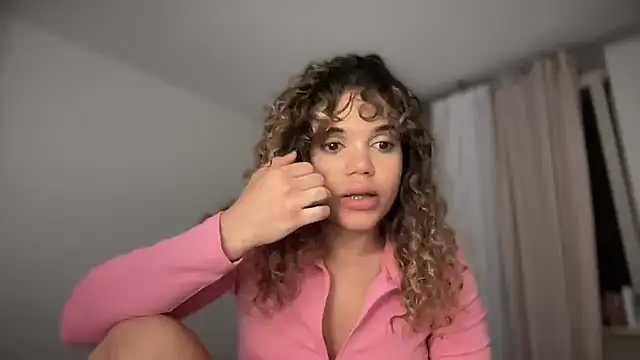 Snapshot of brithneysquirt chatting on September 2025 11:52:02 PM brithneysquirt online show from September 2025 11:52:02 PM