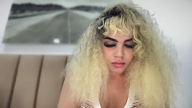 Snapshot of brithneysquirt chatting on October 2025 07:41:01 AM brithneysquirt online show from October 2025 07:41:01 AM