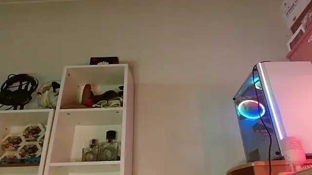 DirtyDi97 online show from February 2026 04:06:01 PM