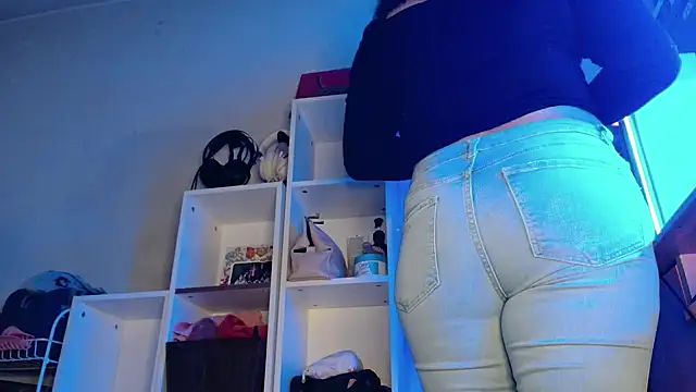 DirtyDi97 online show from January 2026 10:57:02 PM