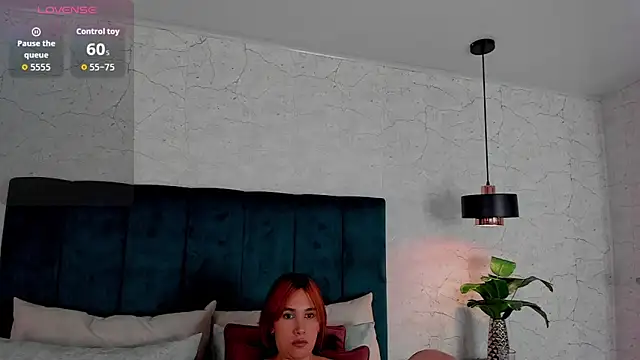 AdeleAndersonn online show from March 2026 09:30:01 PM