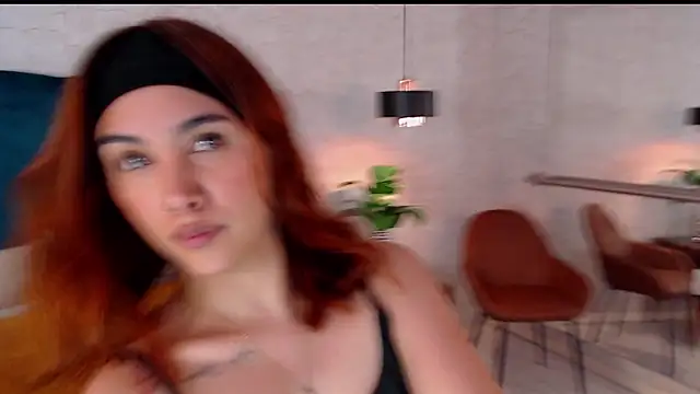 AdeleAndersonn online show from November 2025 07:36:03 PM