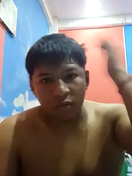 Snapshot of Tu_papi_69_ chatting on June 2026 03:28:02 AM Tu papi 69 online show from June 2026 03:28:02 AM