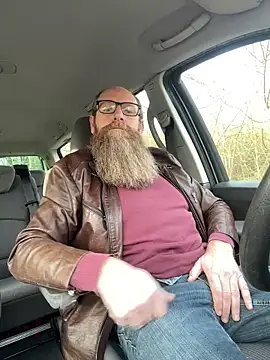 Snapshot of Ice_mannHH chatting on December 2025 12:11:01 PM Ice mannHH online show from December 2025 12:11:01 PM