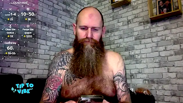 Snapshot of Ice_mannHH chatting on December 2024 10:02:02 PM Ice mannHH online show from December 2024 10:02:02 PM