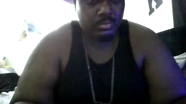 Snapshot of BigBossaNova69 chatting on December 2025 05:13:01 AM BigBossaNova69 online show from December 2025 05:13:01 AM