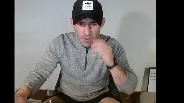 Snapshot of TheNakedPreacher chatting on January 2025 09:06:02 AM TheNakedPreacher online show from January 2025 09:06:02 AM