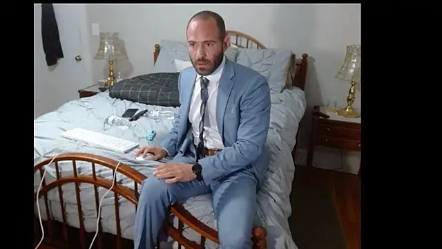 Snapshot of TheNakedPreacher chatting on November 2025 10:27:02 AM TheNakedPreacher online show from November 2025 10:27:02 AM