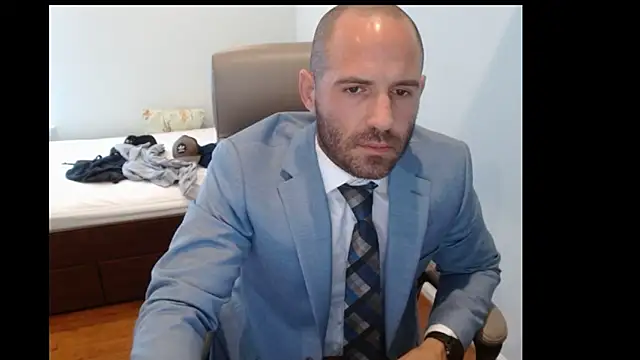 Snapshot of TheNakedPreacher chatting on November 2025 01:26:01 PM TheNakedPreacher online show from November 2025 01:26:01 PM