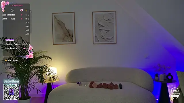 Snapshot of babybeerX chatting on October 2025 09:24:01 PM babybeerX online show from October 2025 09:24:01 PM