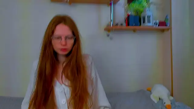 Fire Luna online show from February 2026 05:50:01 AM