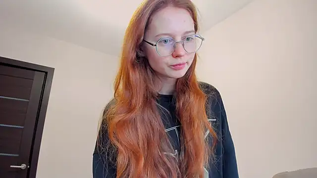 Fire Luna online show from December 2024 08:22:01 AM