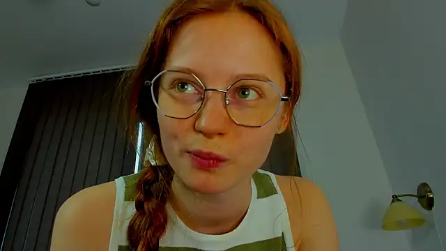 Fire Luna online show from December 2024 08:24:01 AM