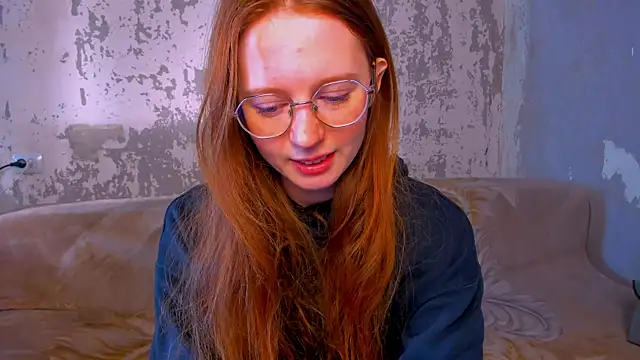 Fire Luna online show from January 2026 05:00:02 AM