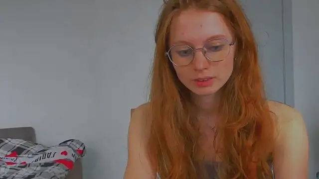 Fire Luna online show from May 2026 12:58:02 PM