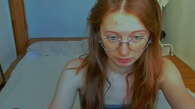 Snapshot of Fire_Luna chatting on July 2026 01:30:01 PM Fire Luna online show from July 2026 01:30:01 PM