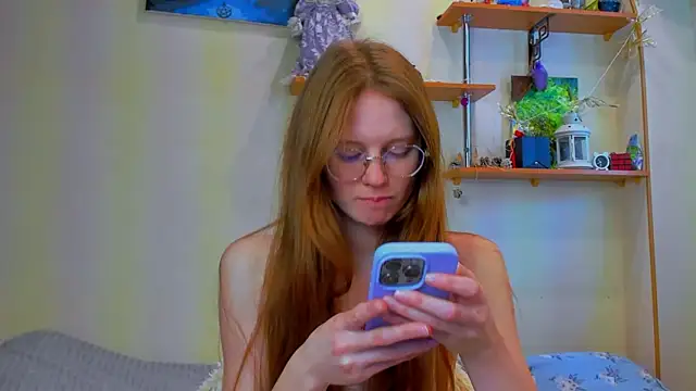 Fire Luna online show from February 2026 05:05:01 AM