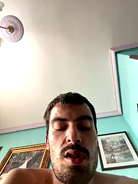 Snapshot of Frantri00@xh chatting on September 2025 10:54:01 AM Frantri00xh online show from September 2025 10:54:01 AM