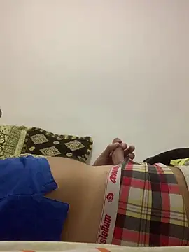 Tetoadeso online show from October 2025 02:17:02 PM