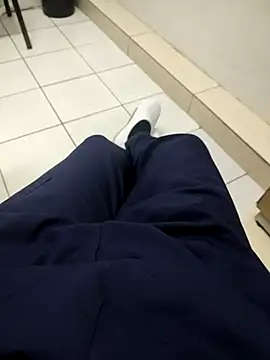 Snapshot of gatmoreno1 chatting on September 2025 04:35:02 PM gatmoreno1 online show from September 2025 04:35:02 PM