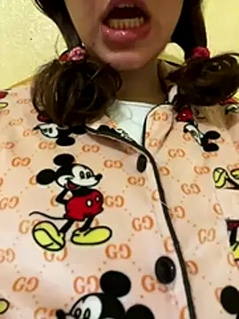 Golin-24 online show from December 2025 07:04:02 PM