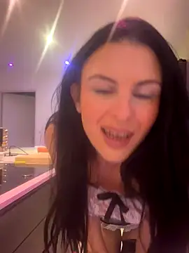 lenalux online show from November 2025 01:33:01 PM