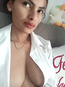 vanyacam  online show from December 2025 08:36:01 PM