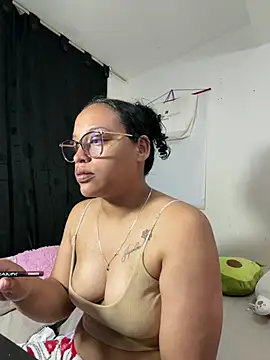 angela angels  online show from May 2026 01:38:01 AM
