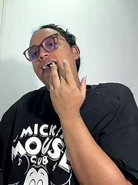 angela angels  online show from September 2025 01:01:01 AM