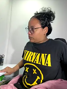 angela angels  online show from October 2025 01:42:02 AM