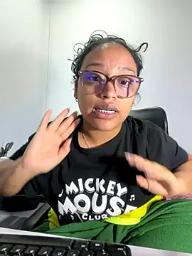 angela angels  online show from November 2025 05:00:02 AM