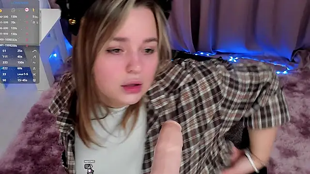 Snapshot of AlliceBrown_ chatting on January 2025 07:15:01 PM AlliceBrown online show from January 2025 07:15:01 PM