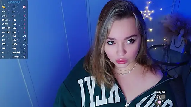 Snapshot of AlliceBrown_ chatting on January 2025 06:28:02 AM AlliceBrown online show from January 2025 06:28:02 AM