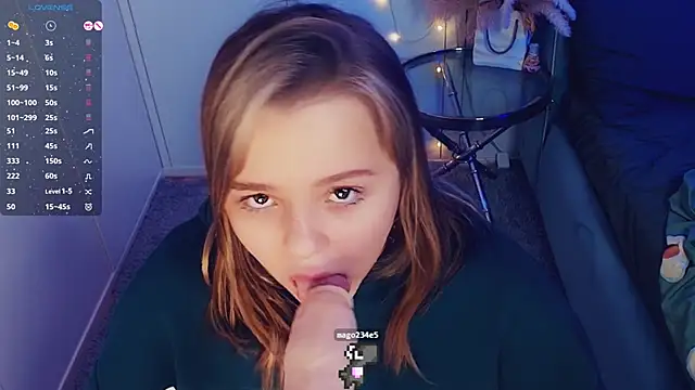 Snapshot of AlliceBrown_ chatting on January 2025 07:14:02 PM AlliceBrown online show from January 2025 07:14:02 PM