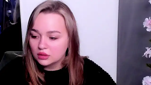 Snapshot of AlliceBrown_ chatting on January 2025 04:56:02 PM AlliceBrown online show from January 2025 04:56:02 PM