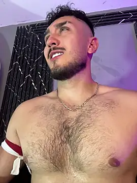 Zionmattis online show from March 2026 07:37:01 PM