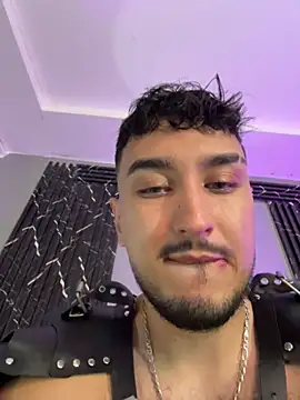 Zionmattis online show from April 2026 02:14:01 AM