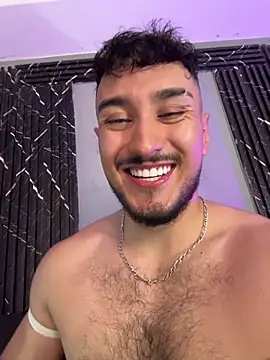 Zionmattis online show from April 2026 01:12:01 AM