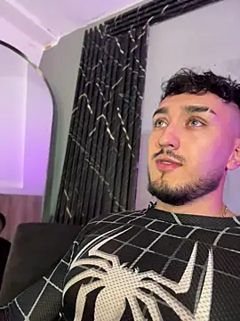 Zionmattis online show from April 2026 12:58:02 AM