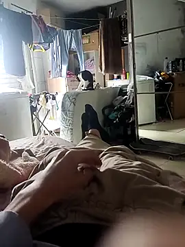 Juliano69xv online show from December 2025 03:28:04 PM