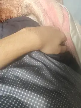 Juliano69xv online show from November 2025 12:31:02 PM