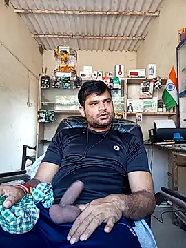 Priynkarani online show from November 2025 05:06:02 AM