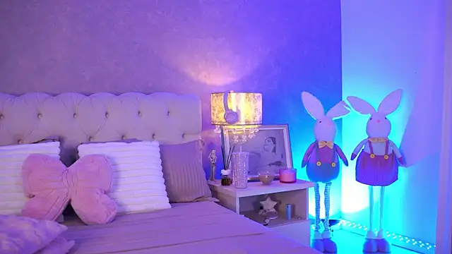 OhhAisha online show from April 2026 07:59:01 AM