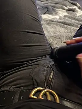 Ana-05 online show from November 2025 06:34:02 PM