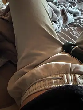 Ana-05 online show from October 2025 01:13:01 PM