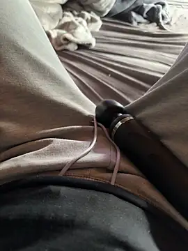 Ana-05 online show from October 2025 10:14:02 AM