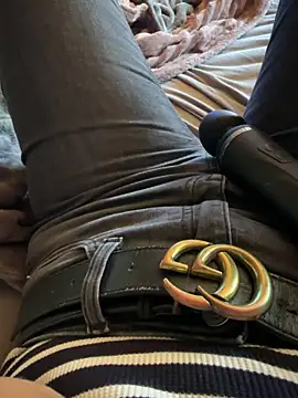 Ana-05 online show from September 2025 11:58:02 AM