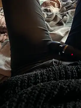 Ana-05 online show from December 2025 11:34:02 AM