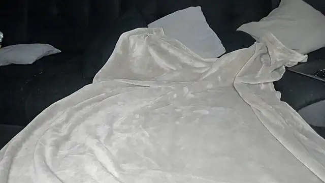 Ana-05 online show from January 2025 07:46:01 PM