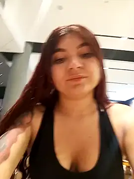 Snapshot of carolayrosse chatting on October 2025 01:14:01 AM carolayrosse online show from October 2025 01:14:01 AM